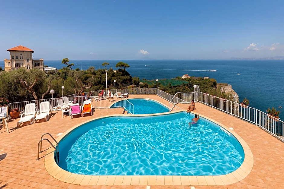 Villaggio Villa Lubrense