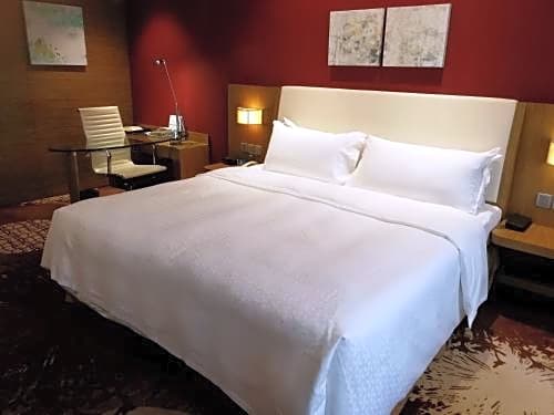 Four Points by Sheraton Tai'an