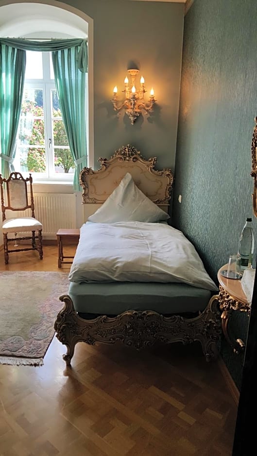 Schloss Sennfeld - Hotel & Veranstaltungsort -