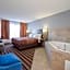 Quality Inn & Suites Sulphur Springs
