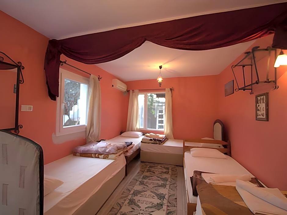 AnzGuesthouse Pansiyon 