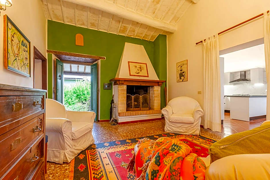 Photo 1 of 20 of Deluxe 2 Bedroom Apartment, Garden View