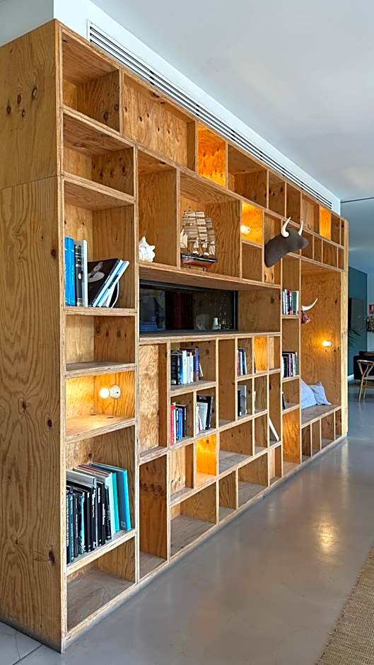 Aqua Hotel Bertran Park