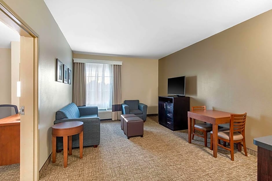 Comfort Inn & Suites Cedar Hill Duncanville