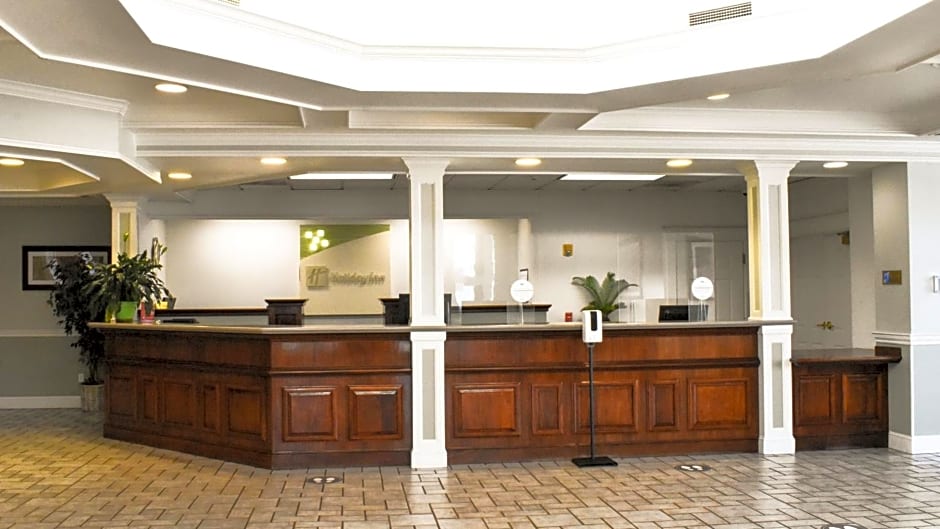 Holiday Inn Redding, an IHG Hotel
