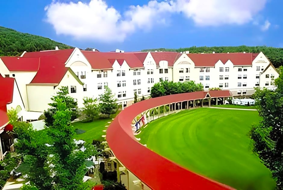 Branson Hillside Hotel