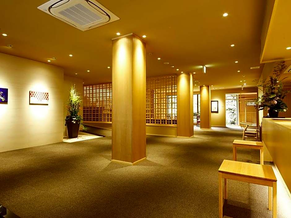 Yuraku Kinosaki Spa and Gardens Ryokan