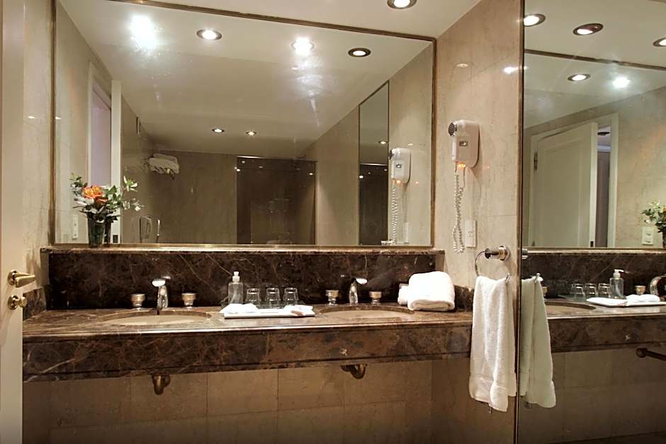 Ramada by Wyndham Buenos Aires Centro