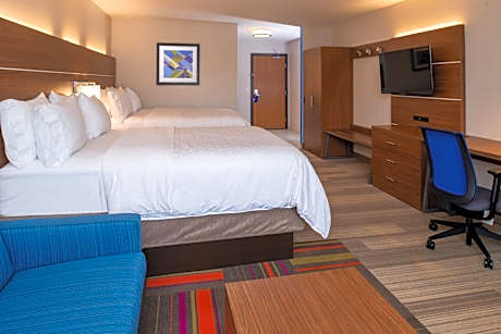 Standard Room with Two Queen Beds