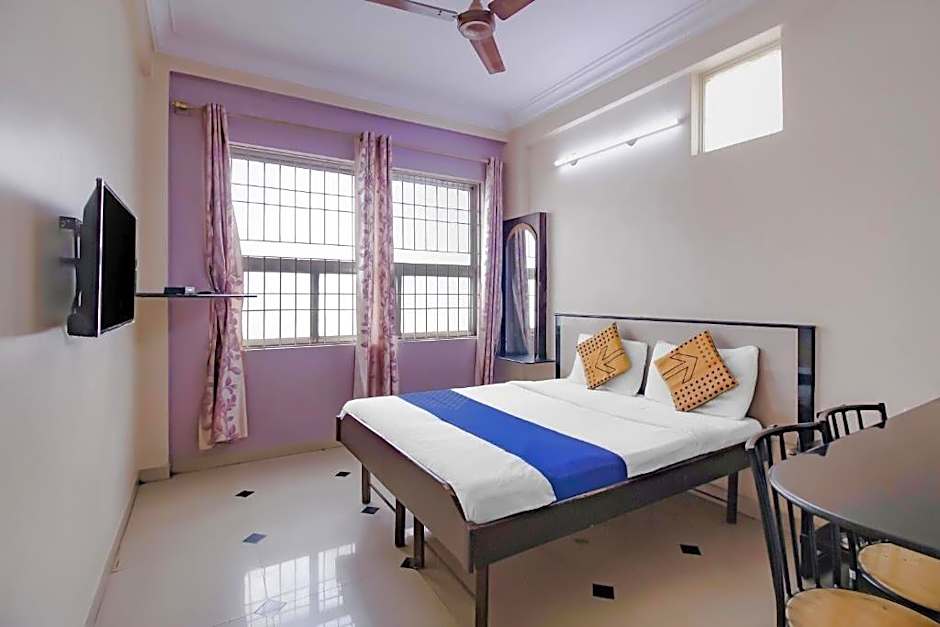 Royal Regency Lodge