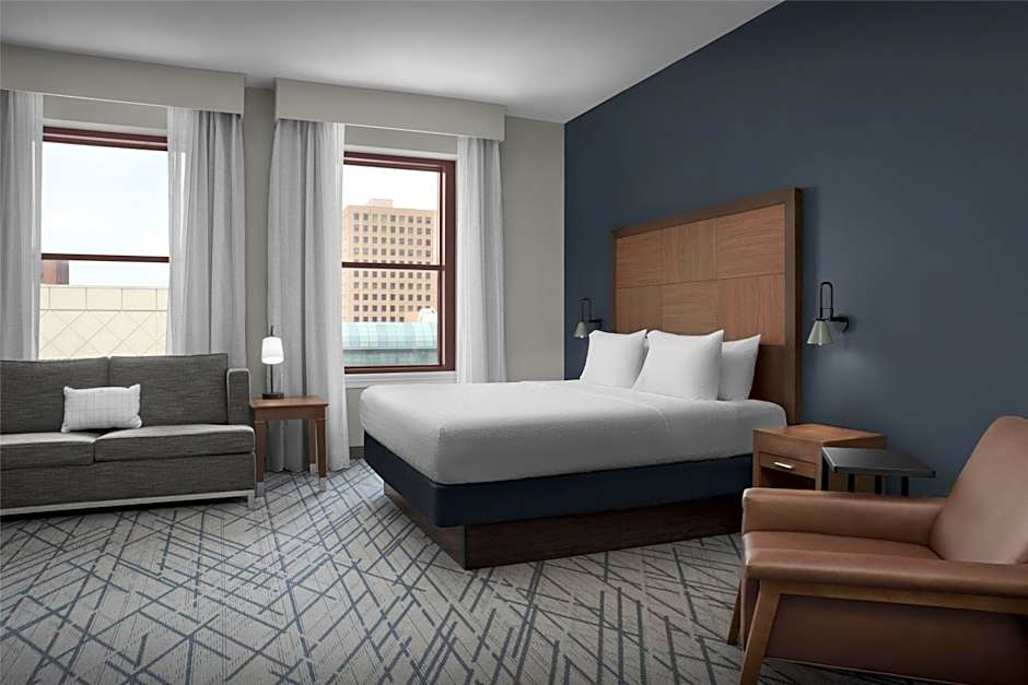 Hampton Inn By Hilton Indianapolis Downtown Across from Circle Centre