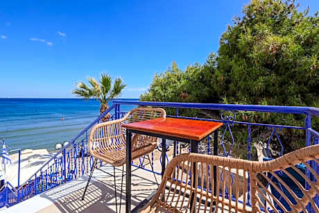 Niko's Beach Suites Νο2