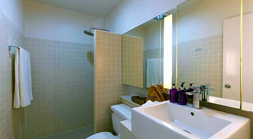 Waterfront Suites Phuket By Centara