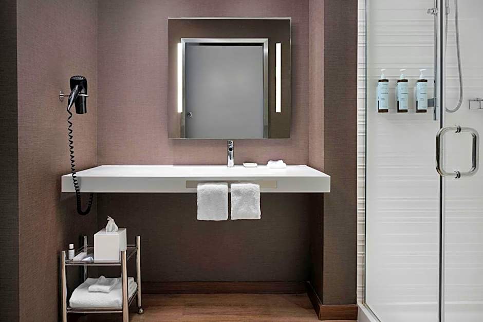 AC Hotel by Marriott Dallas Downtown