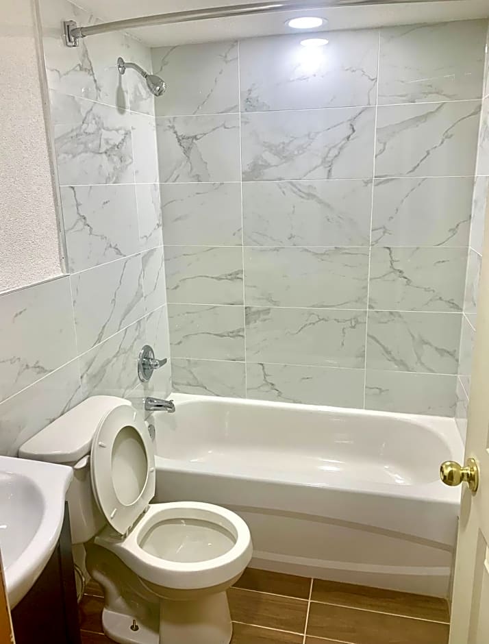 Bestway Motel