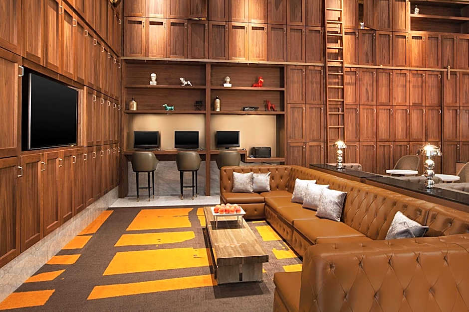 Sheraton Grand Los Angeles