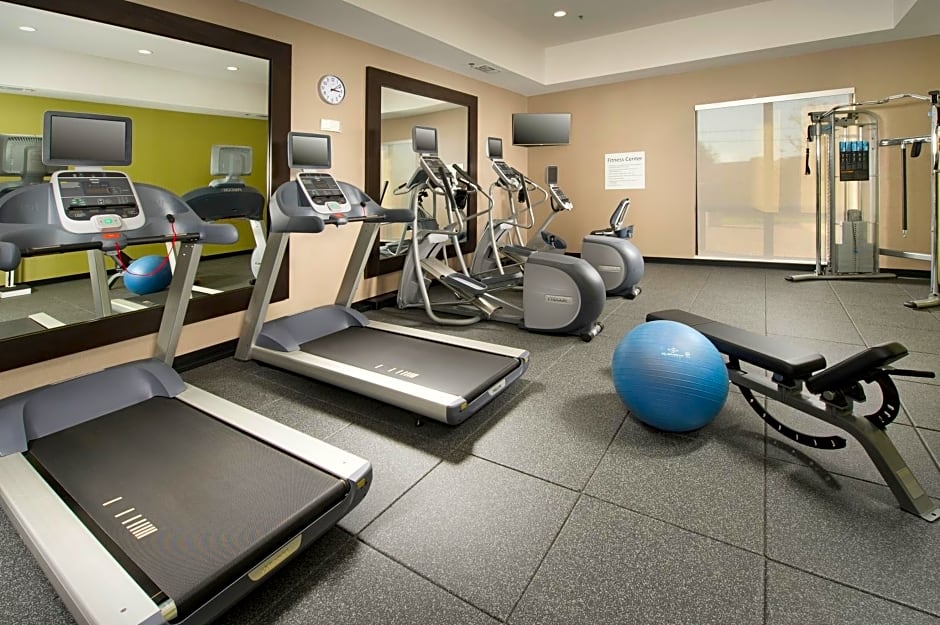 Holiday Inn Express Hotel & Suites Waco South By IHG