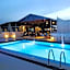 Maru Maru Hotel