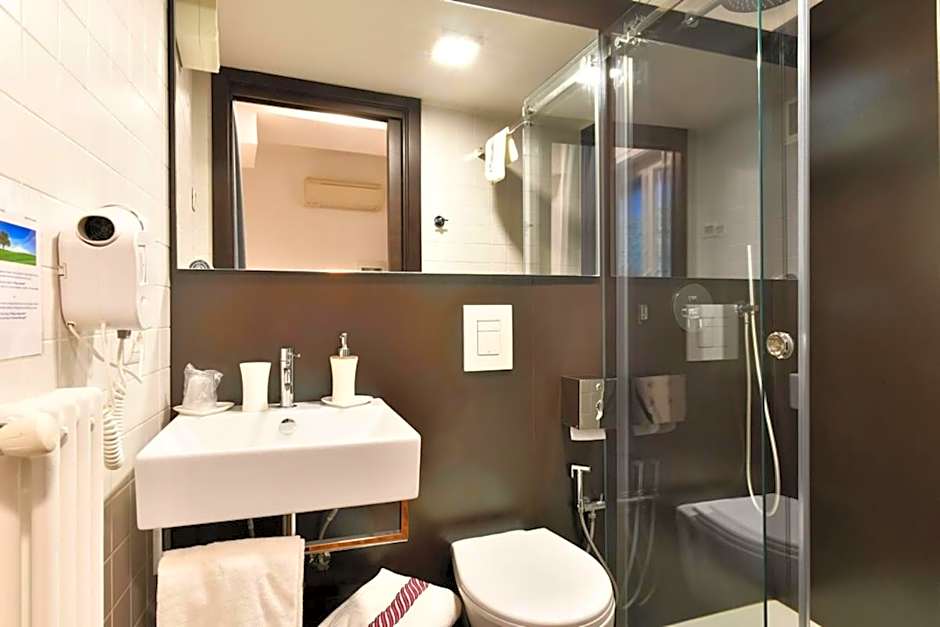 Donna Eleonora Residence