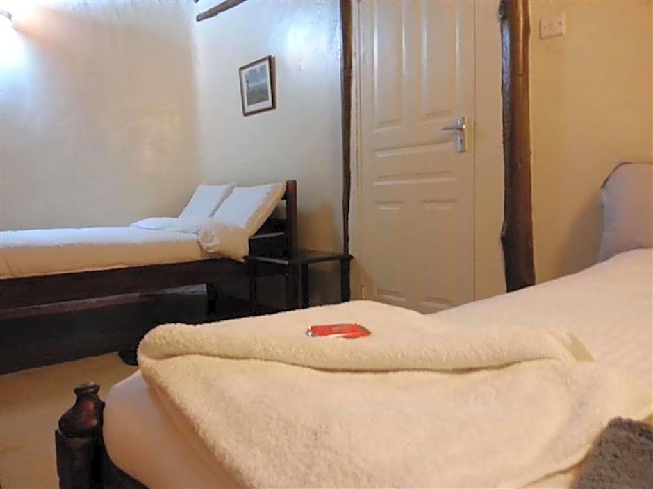 The Great Circle Lodge