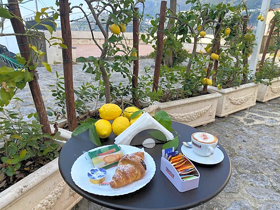 Dint'a Torre Bed and Breakfast