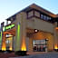 Holiday Inn Hotel Pewaukee-Milwaukee West By IHG