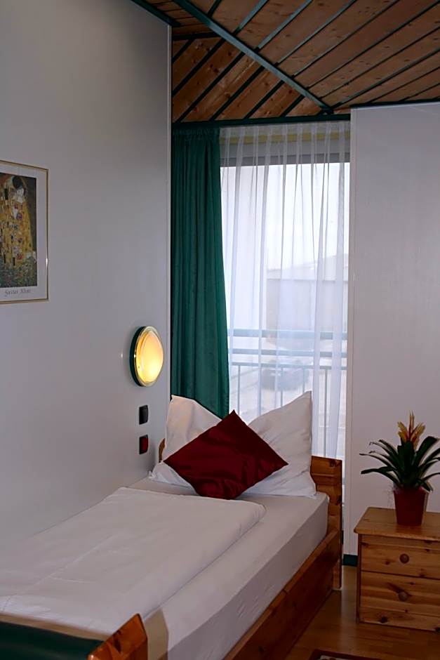 Hotel Asperner Löwe