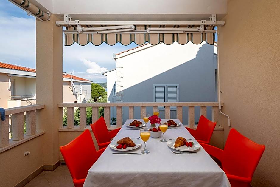 Apartments Vucica, Sevid