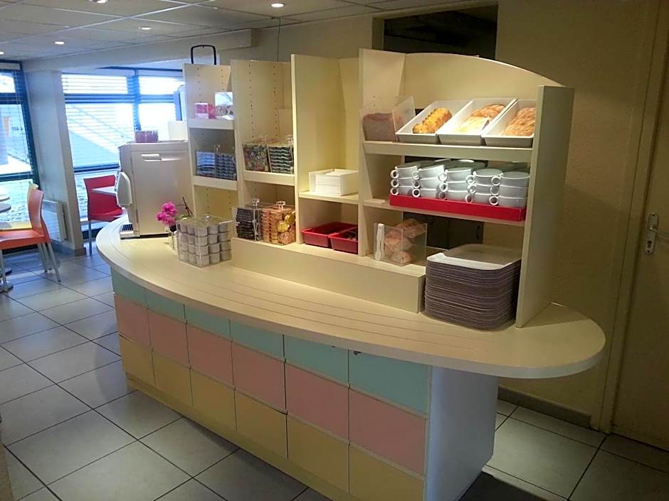 Premiere Classe Lyon Est Aeroport Saint Exupery