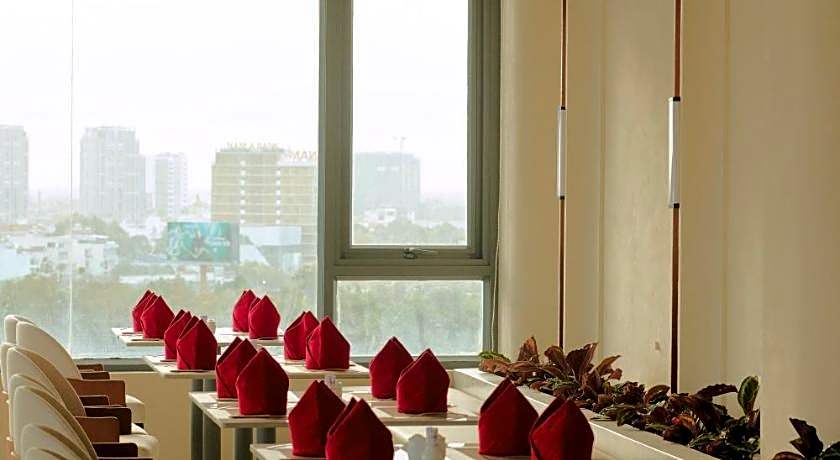 The Iris Signature Hotel and Spa