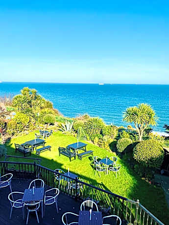 Carlton Hotel