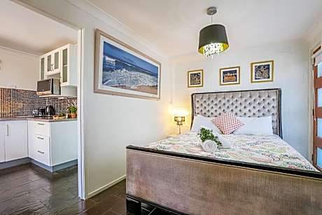 One-Bedroom Suite - Grajagan