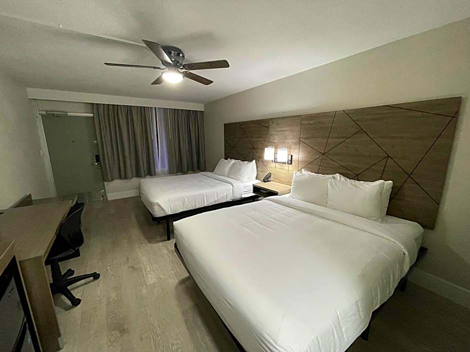 Quality Inn & Suites Airport/Cruise Port Hollywood