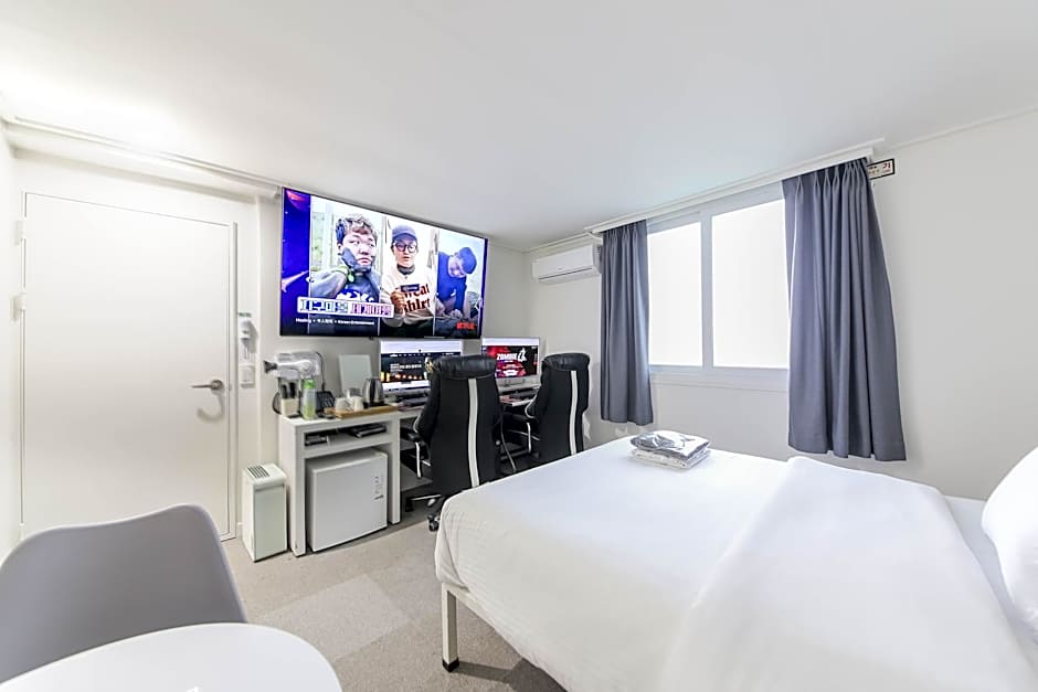 Hotel Gaon J Stay