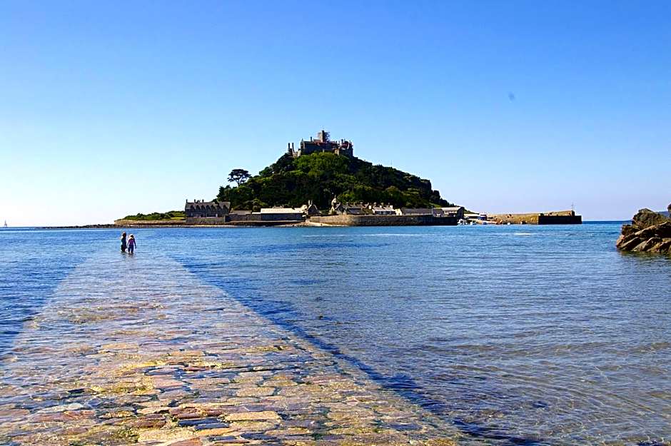 Marazion Hotel