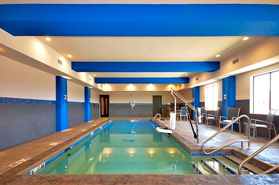 Holiday Inn Express & Suites Oklahoma City Mid - Arpt Area By IHG