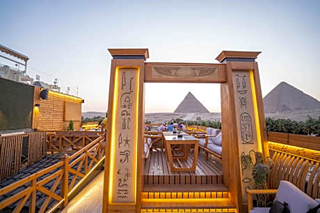 Great Pyramid Inn