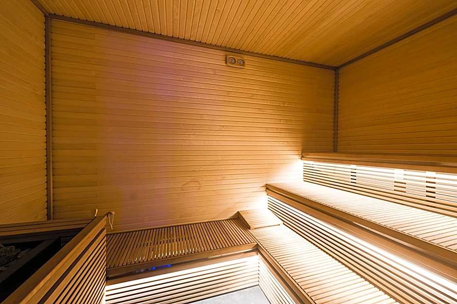 LHP Napoli Palace & SPA