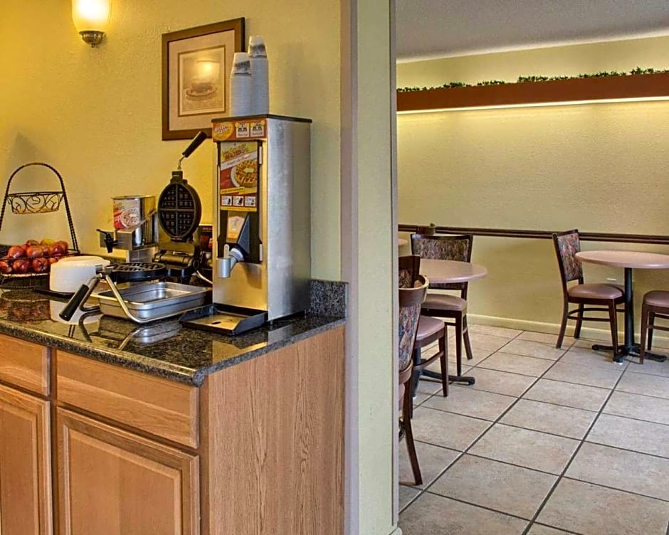 Rodeway Inn Richmond