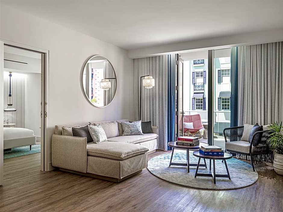 The Ray Hotel Delray Beach, Curio Collection by Hilton