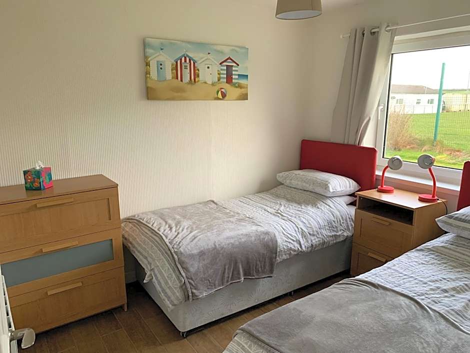 24 Gower Holiday Village
