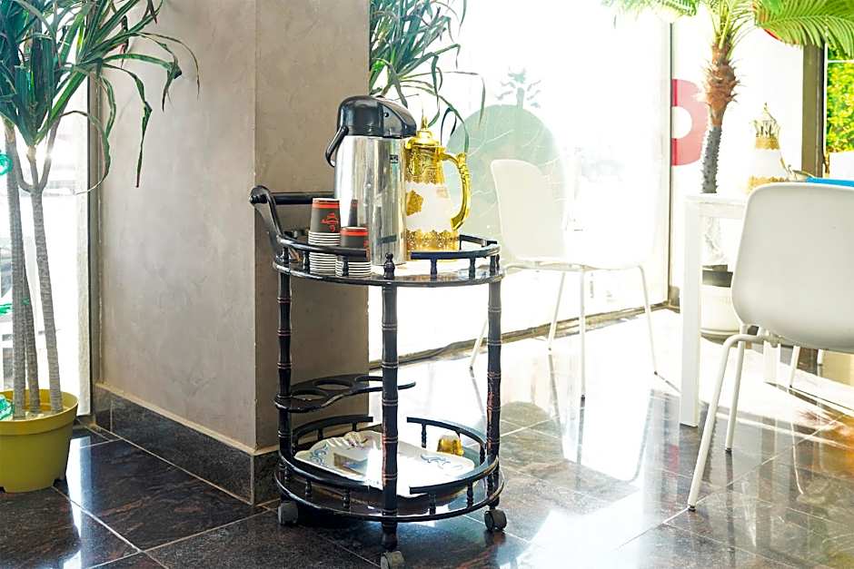 Palette Muscat Al Bayrahaa