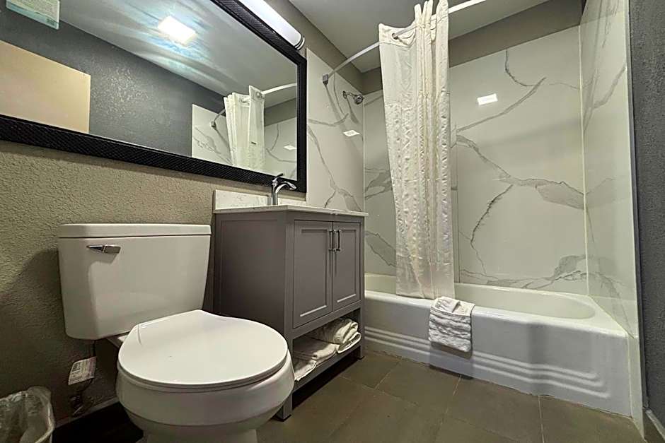 Super 8 by Wyndham Belleville St. Louis Area