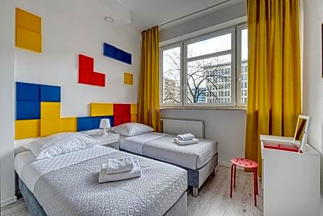 Standard Twin Room with Shared Bathroom