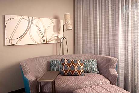 King Room with Sofa Bed - River View