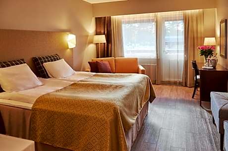 Superior Double or Twin Room with Balcony