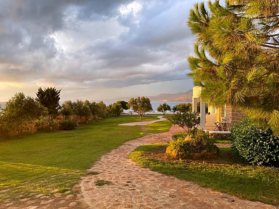 Eight Dimensions Capari Suites Elafonisos