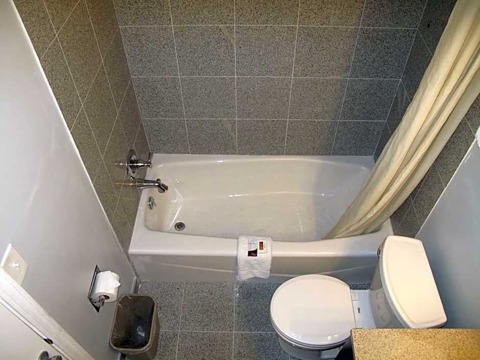 Hotel West Inn NAU - Downtown Flagstaff