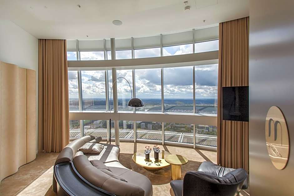 Vilnius TV Tower Apartments DEBESYS