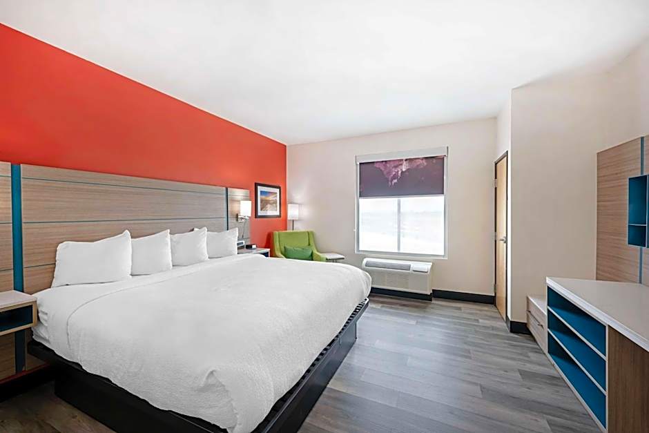 Best Western Plus Executive Residency Carlsbad Hotel